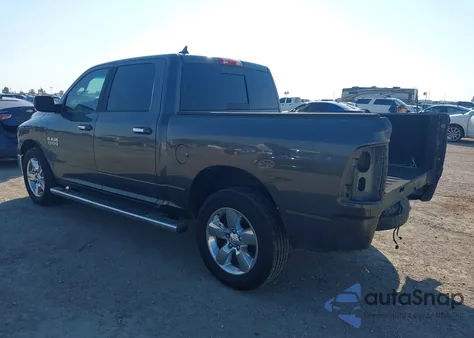 2015 Ram 1500 Lone Star z USA, uszkodzony, nr VIN 1C6RR7LG8FS595909